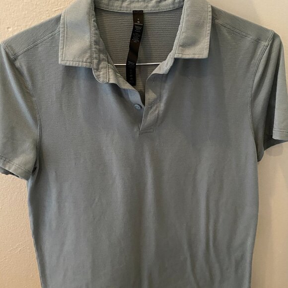 Lululemon Polo Shirt Sz Small Gray Light Blue Short Sleeve Tech Light Shirt - Picture 2 of 7